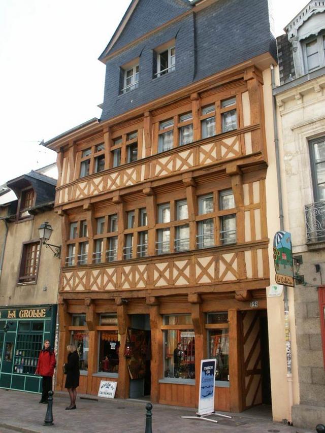 Local commercial rue Saint Malo